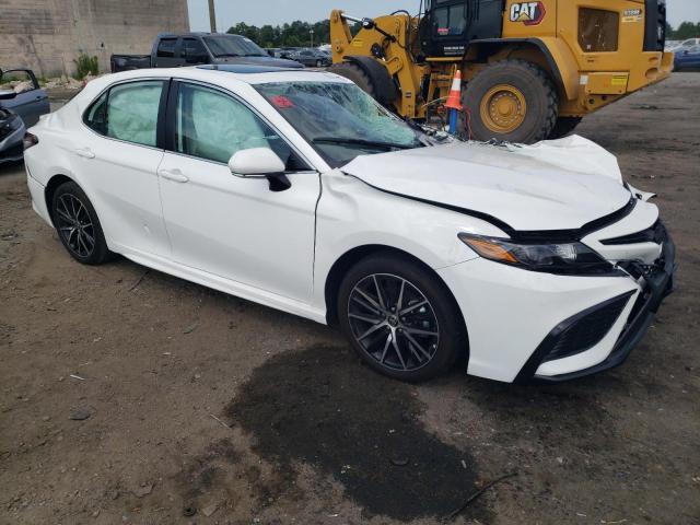 4T1T11AK1PU766012 - 2023 TOYOTA CAMRY SE NIGHT SHADE WHITE photo 4
