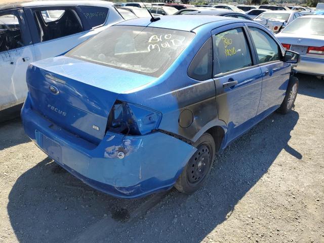 1FAHP3FN3AW282187 - 2010 FORD FOCUS SE BLUE photo 3