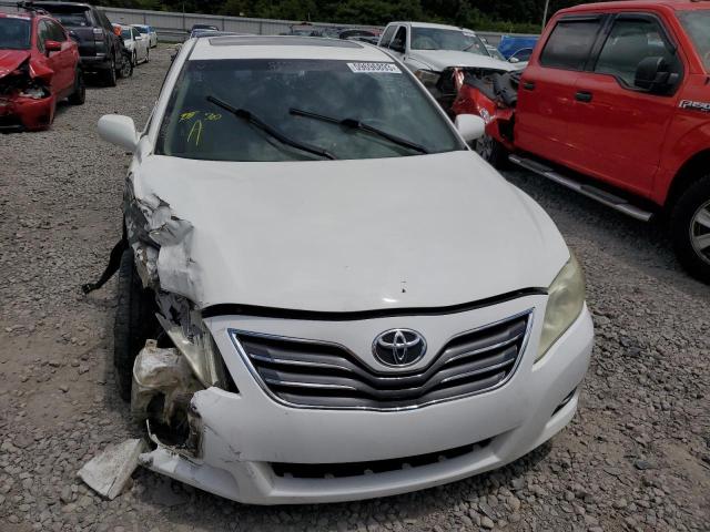 4T1BF3EK4BU619887 - 2011 TOYOTA CAMRY BASE WHITE photo 5