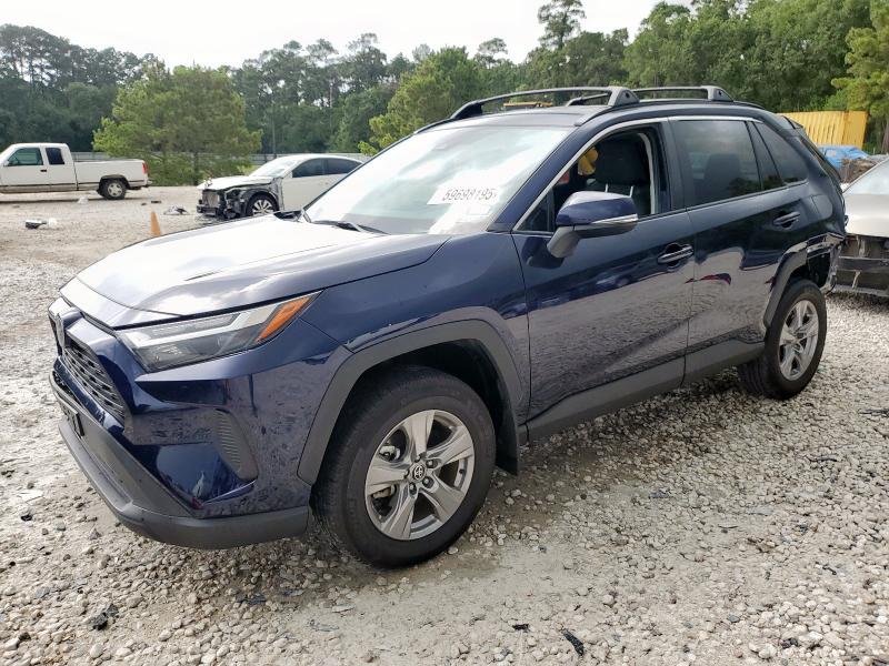 2T3W1RFV9RW302474 - 2024 TOYOTA RAV4 XLE BLUE photo 1