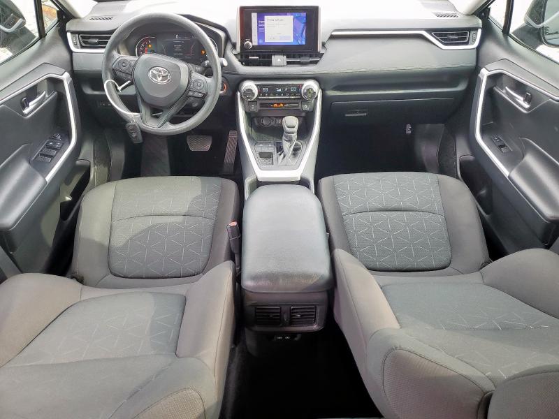 2T3W1RFV9RW302474 - 2024 TOYOTA RAV4 XLE BLUE photo 8