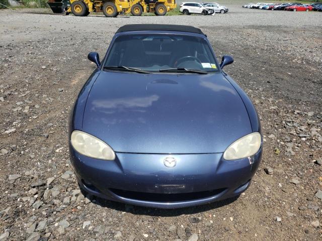 JM1NB353830311863 - 2003 MAZDA MX-5 MIATA BASE PURPLE photo 5
