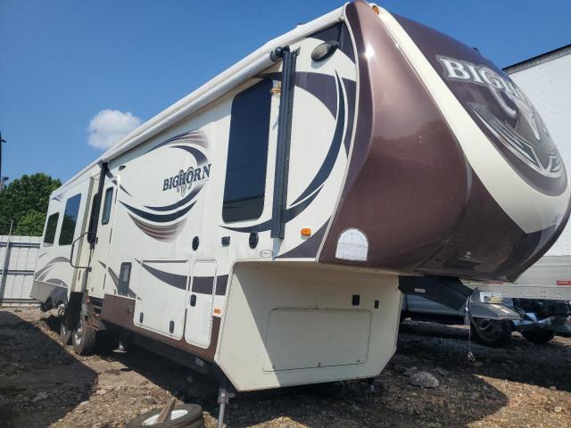 5SFBG3825FE293205 - 2015 HEARTLAND BIG 3560SS WHITE photo 1