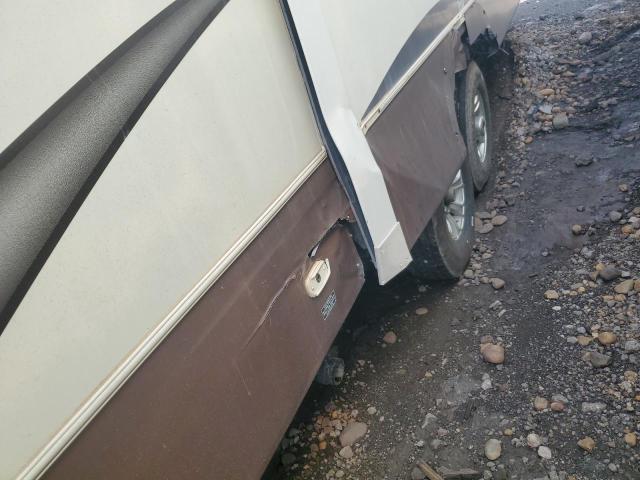 5SFBG3825FE293205 - 2015 HEARTLAND BIG 3560SS WHITE photo 10