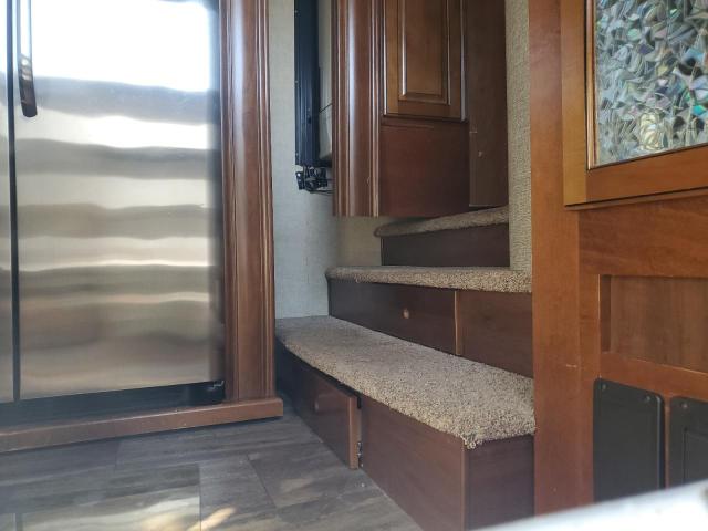 5SFBG3825FE293205 - 2015 HEARTLAND BIG 3560SS WHITE photo 5