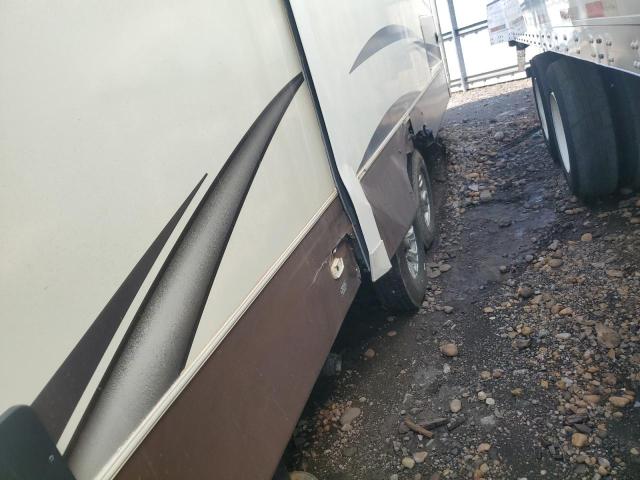 5SFBG3825FE293205 - 2015 HEARTLAND BIG 3560SS WHITE photo 9