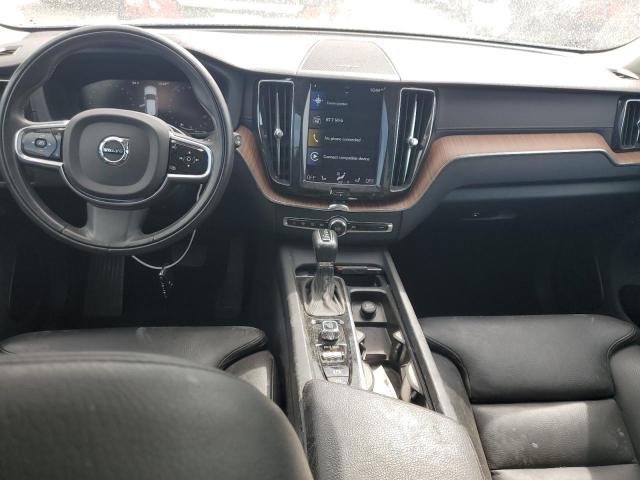 LYV102RL8KB362497 - 2019 VOLVO XC60 T5 INSCRIPTION SILVER photo 8