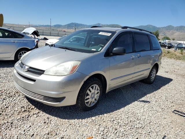 2004 TOYOTA SIENNA CE, 