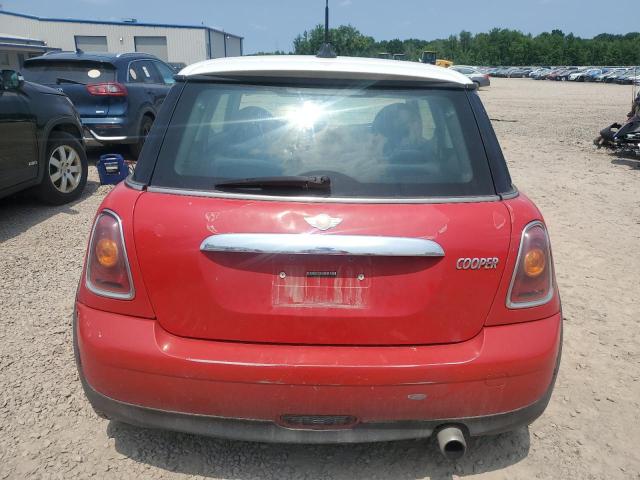 WMWMF33568TU67651 - 2008 MINI COOPER RED photo 6