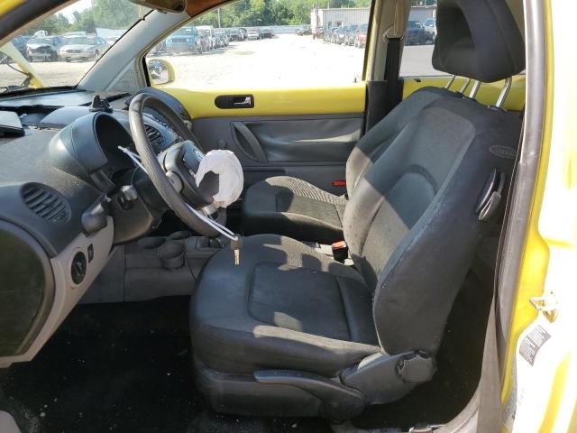 3VWBS21C41M421982 - 2001 VOLKSWAGEN NEW BEETLE GL 黄色 照片 7