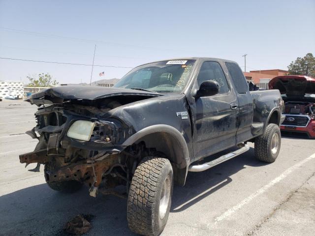 1FTRX08LX2KB15892 - 2002 FORD F150 BLACK photo 2