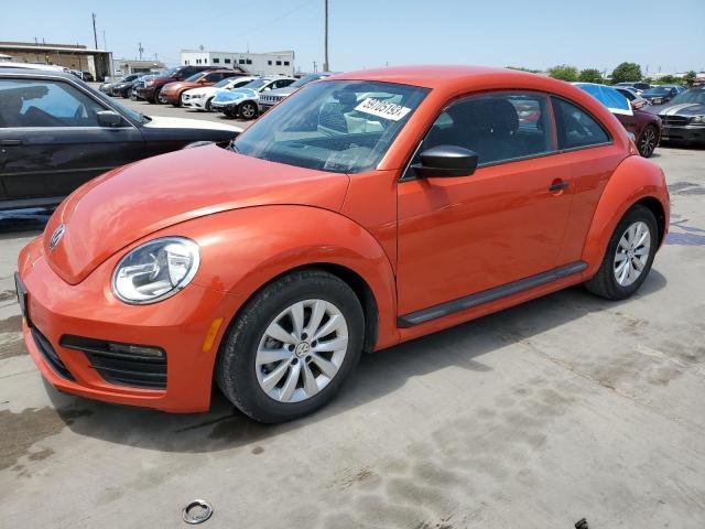 3VWFD7AT5JM709146 - 2018 VOLKSWAGEN BEETLE S ORANGE photo 1