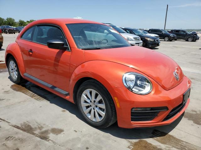 3VWFD7AT5JM709146 - 2018 VOLKSWAGEN BEETLE S ORANGE photo 4