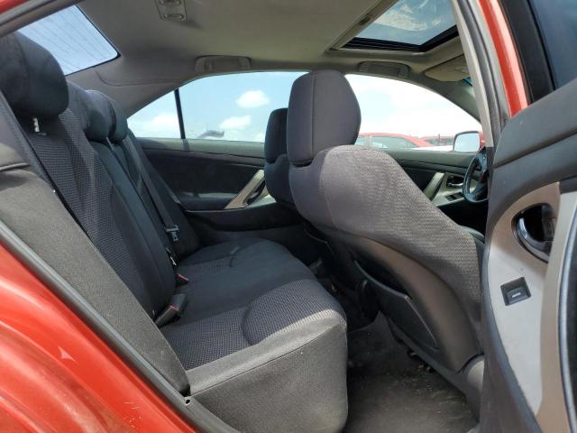 4T1BF3EK0BU137921 - 2011 TOYOTA CAMRY BASE RED photo 10