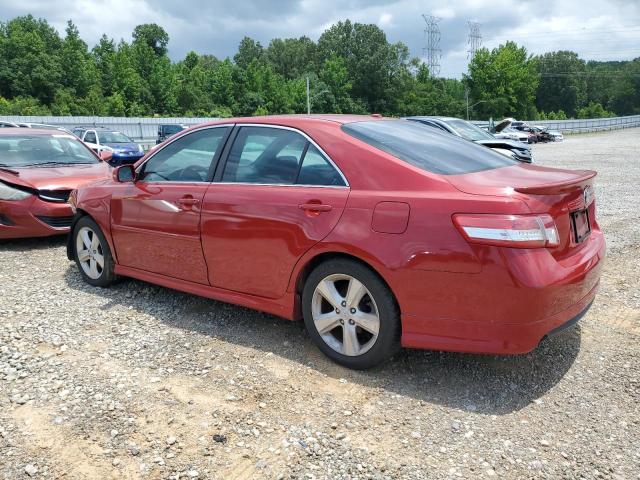 4T1BF3EK0BU137921 - 2011 TOYOTA CAMRY BASE RED photo 2