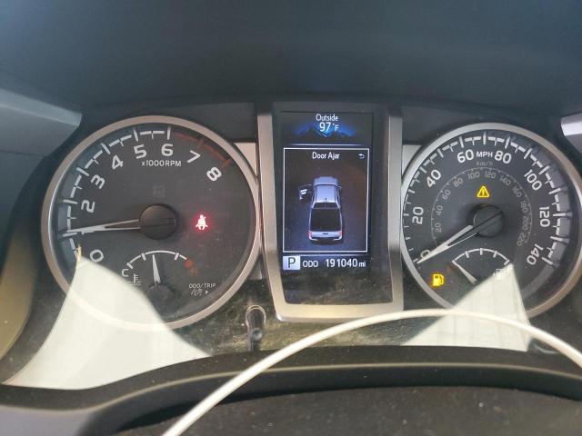 3TMDZ5BN2JM051186 - 2018 TOYOTA TACOMA DOUBLE CAB Biały zdjęcie 9