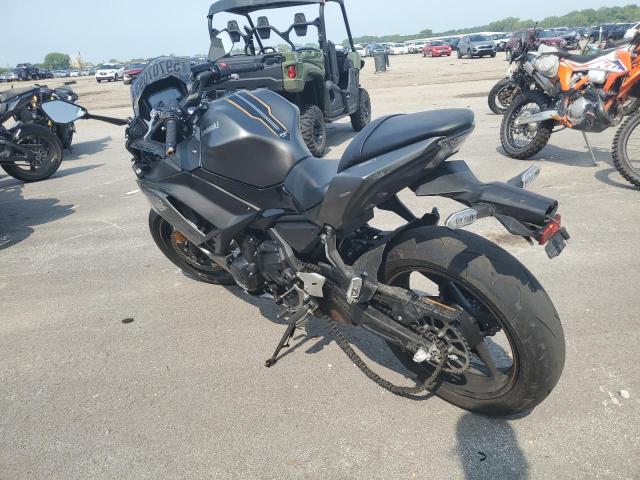 ML5EXER12PDA84039 - 2023 KAWASAKI EX650 R BLACK photo 3