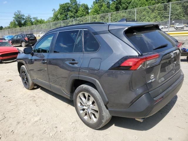 2T3A1RFVXLW110238 - 2020 TOYOTA RAV4 XLE PREMIUM GRAY photo 2