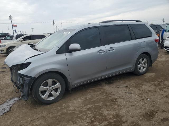 2016 TOYOTA SIENNA LE, 