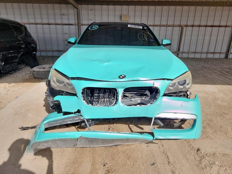 WBAYA8C58DD227809 - 2013 BMW 750 I BLUE photo 5