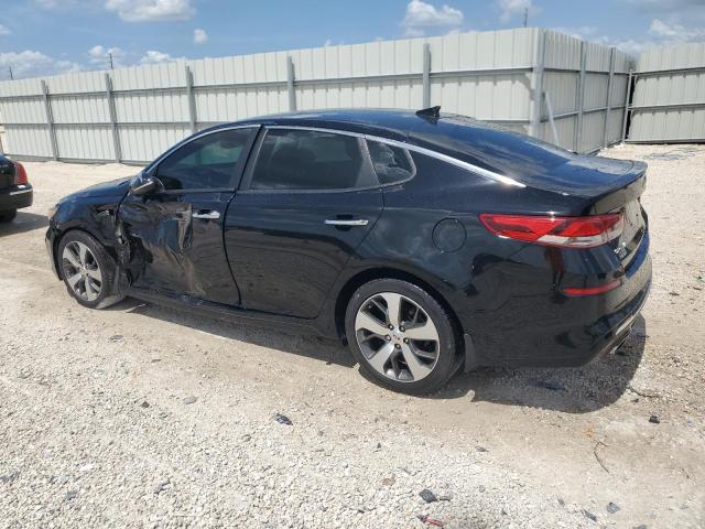 5XXGT4L34LG416915 - 2020 KIA OPTIMA LX BLACK photo 2