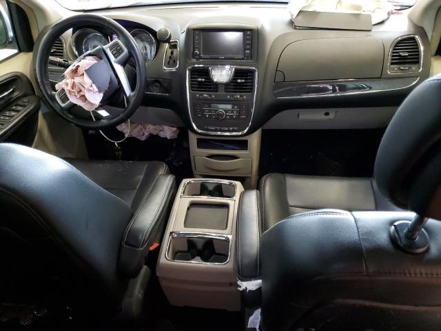 2A4RR8DG6BR658296 - 2011 CHRYSLER TOWN & COU TOURING L WHITE photo 8