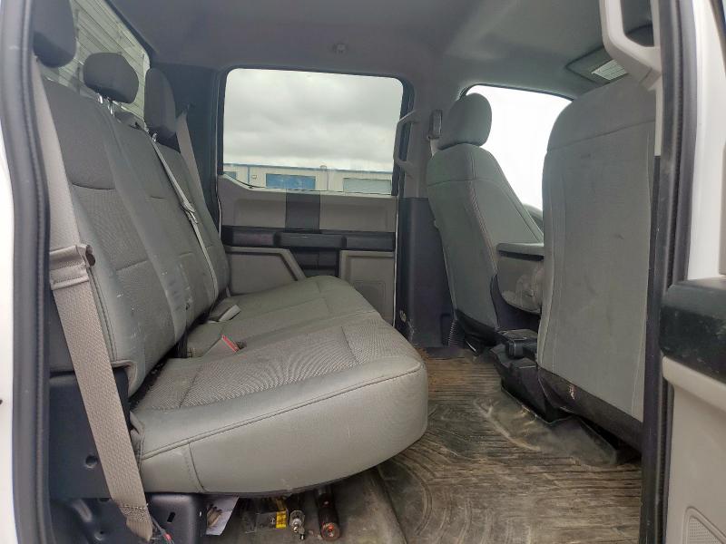 1FT7W2B63KEF00847 - 2019 FORD F250 SUPER DUTY 白色 照片 10