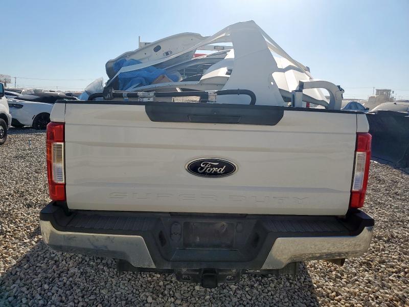 1FT7W2B63KEF00847 - 2019 FORD F250 SUPER DUTY 白色 照片 6