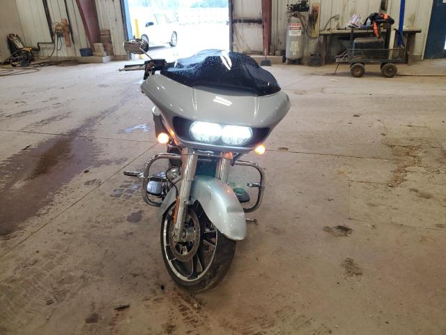 1HD1KHC14PB615374 - 2023 HARLEY-DAVIDSON FLTRX 银色 照片 2