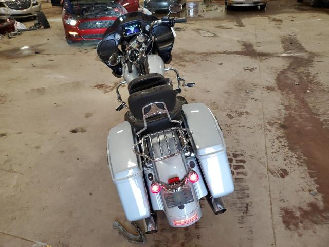 1HD1KHC14PB615374 - 2023 HARLEY-DAVIDSON FLTRX 银色 照片 4