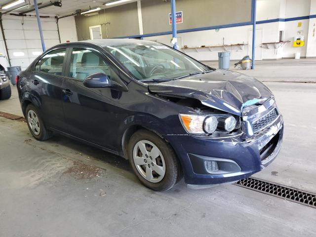 1G1JA5SG6G4167287 - 2016 CHEVROLET SONIC LS BLUE photo 4