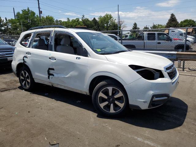 JF2SJAEC7JH414721 - 2018 SUBARU FORESTER 2.5I PREMIUM WHITE photo 4