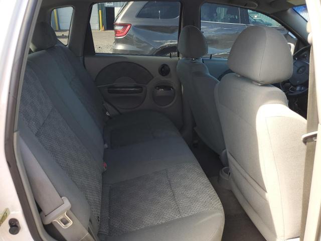 KL1TD62625B451150 - 2005 CHEVROLET AVEO BASE WHITE photo 10