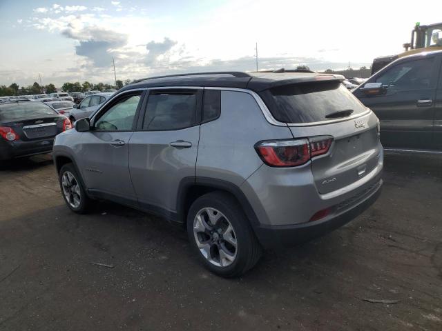 3C4NJDCB5JT432966 - 2018 JEEP COMPASS LIMITED SILVER photo 2