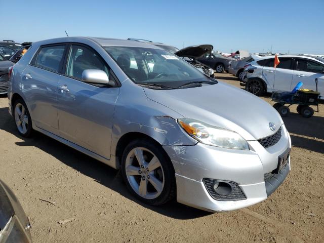 2T1KE40E29C029824 - 2009 TOYOTA COROLLA MA S SILVER photo 4