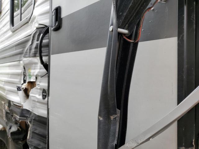 4YDTH1M22N7243327 - 2022 KEYSTONE TRVL TRL WHITE photo 9