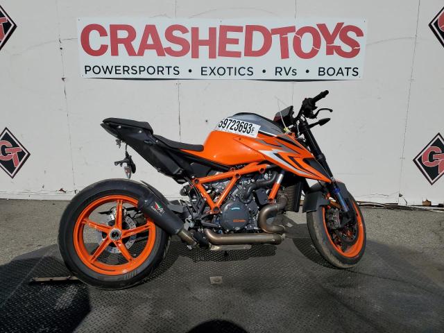 VBKV39403NM955675 - 2022 KTM 1290 SUPER DUKE R ORANGE photo 1