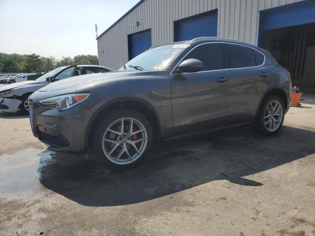 ZASPAKBNXK7C33451 - 2019 ALFA ROMEO STELVIO TI GRAY photo 1