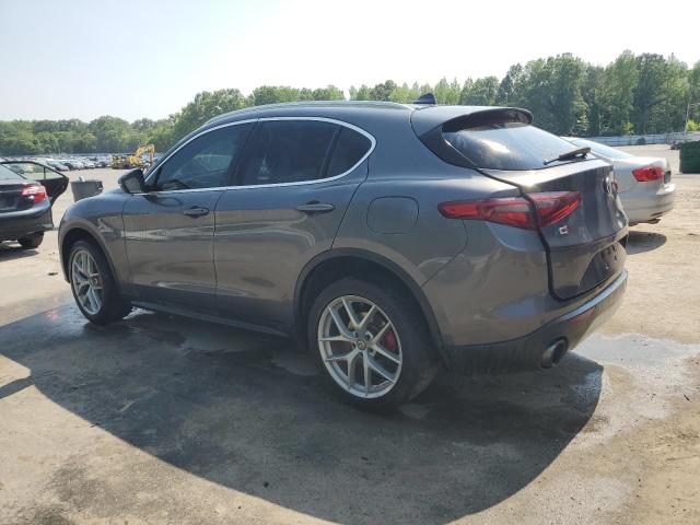 ZASPAKBNXK7C33451 - 2019 ALFA ROMEO STELVIO TI GRAY photo 2