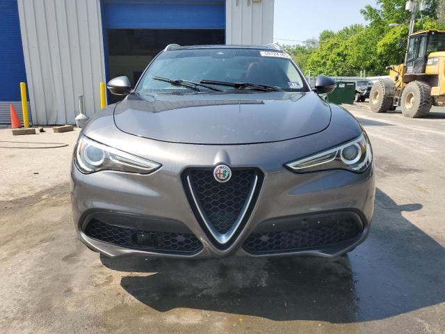ZASPAKBNXK7C33451 - 2019 ALFA ROMEO STELVIO TI GRAY photo 5