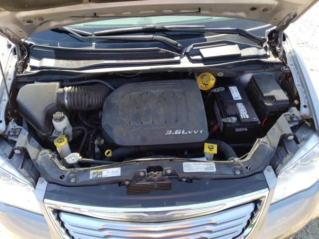 2C4RC1BG3GR128571 - 2016 CHRYSLER TOWN & COU TOURING Boz foto 12