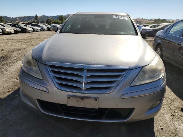 KMHGC4DF9BU119541 - 2011 HYUNDAI GENESIS 4.6L SILVER photo 5