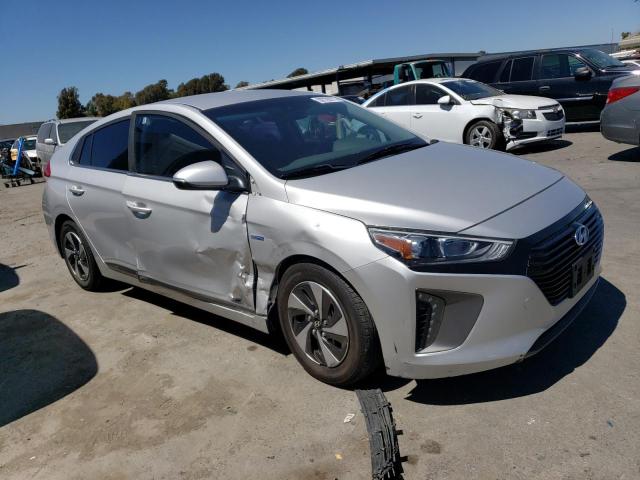 KMHC75LCXJU088203 - 2018 HYUNDAI IONIQ SEL SILVER photo 4