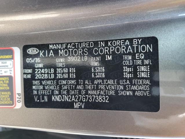 KNDJN2A27G7373832 - 2016 KIA SOUL GRAY photo 12