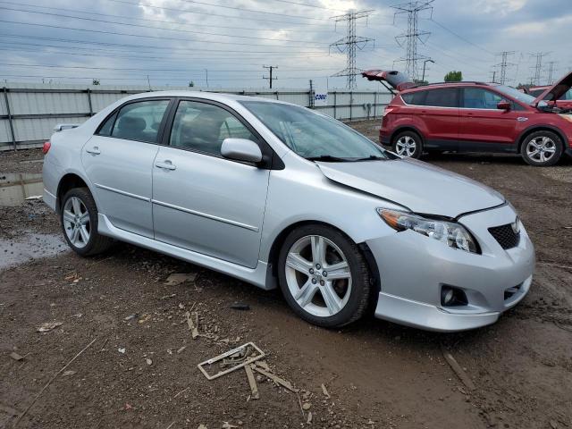 2T1BE40E99C028069 - 2009 TOYOTA COROLLA XRS SILVER photo 4