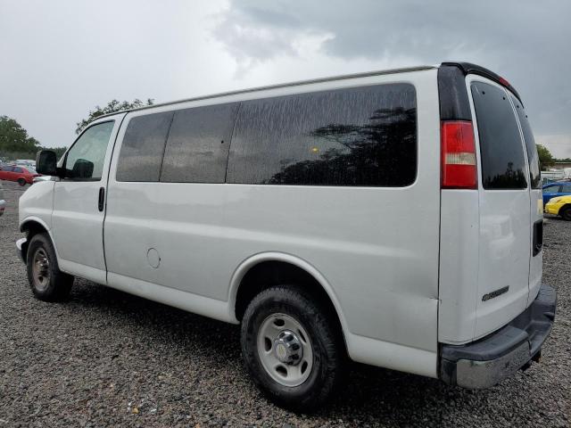 1GAWGFFF0G1212527 - 2016 CHEVROLET EXPRESS G2 LT WHITE photo 2