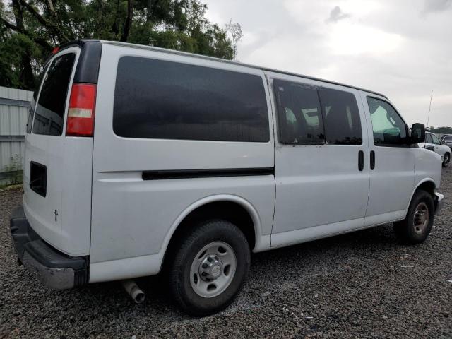 1GAWGFFF0G1212527 - 2016 CHEVROLET EXPRESS G2 LT WHITE photo 3