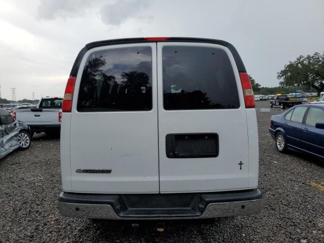 1GAWGFFF0G1212527 - 2016 CHEVROLET EXPRESS G2 LT WHITE photo 6