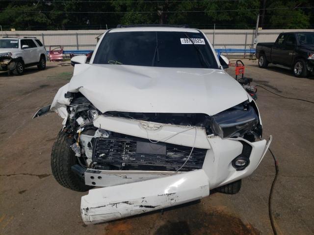 JTENU5JRXM5900512 - 2021 TOYOTA 4RUNNER SR5/SR5 PREMIUM WHITE photo 5