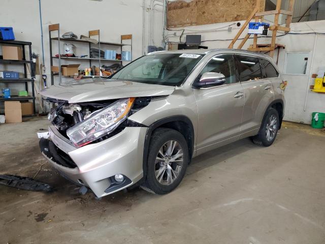 5TDJKRFH1FS216851 - 2015 TOYOTA HIGHLANDER XLE GOLD photo 1